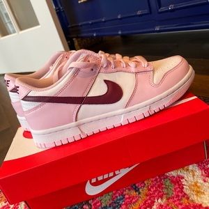 NEW Nike Dunk Low Pink Foam Red White BOYs 5Y